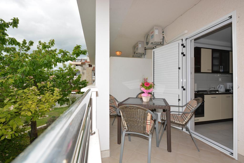 Apartments Maslina Trogir Buitenkant foto