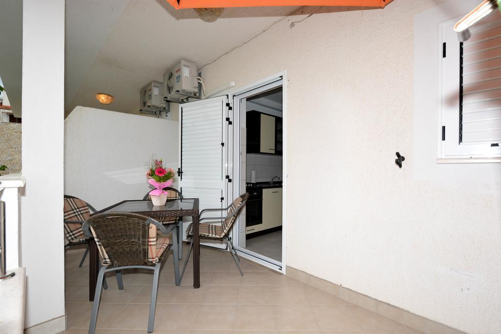 Apartments Maslina Trogir Buitenkant foto