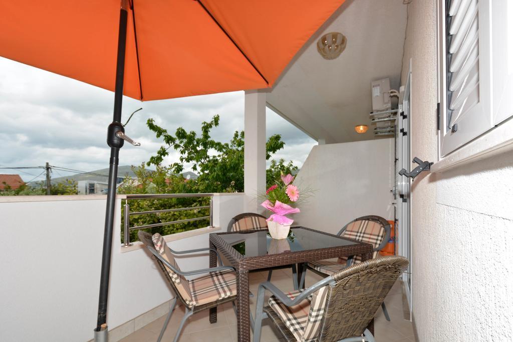 Apartments Maslina Trogir Buitenkant foto