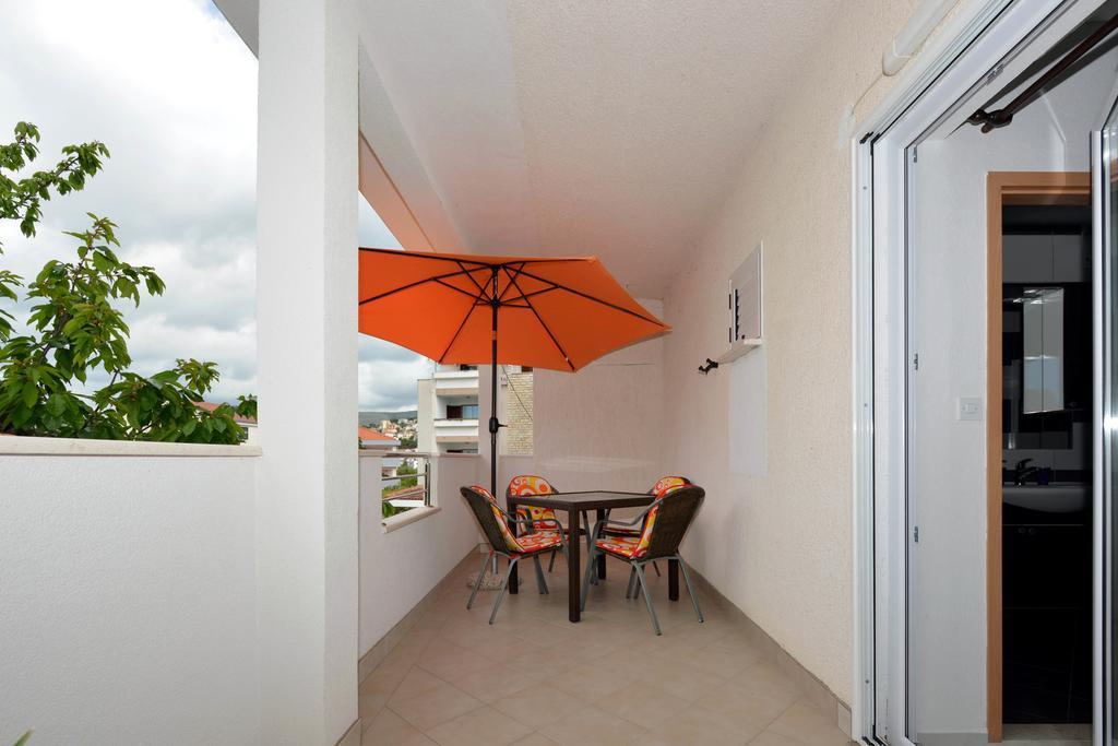 Apartments Maslina Trogir Buitenkant foto