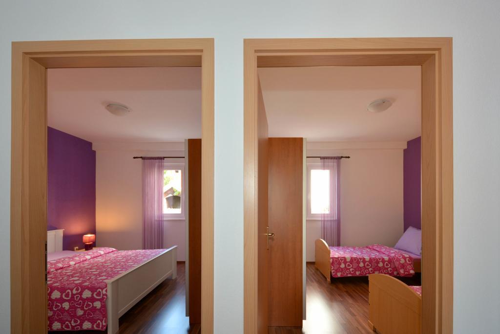 Apartments Maslina Trogir Buitenkant foto